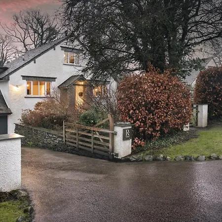 Holiday home Woodlands Family Retreat With Hot Tub And Sauna